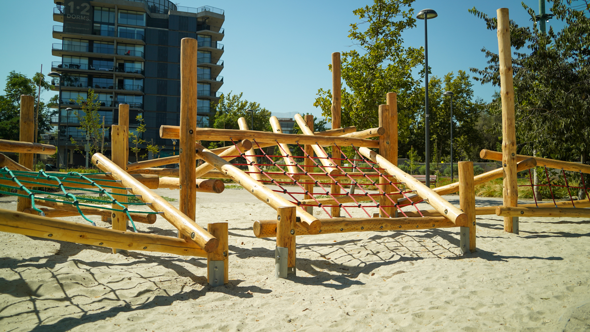 Montar parques infantiles de madera: trucos y recomendaciones
